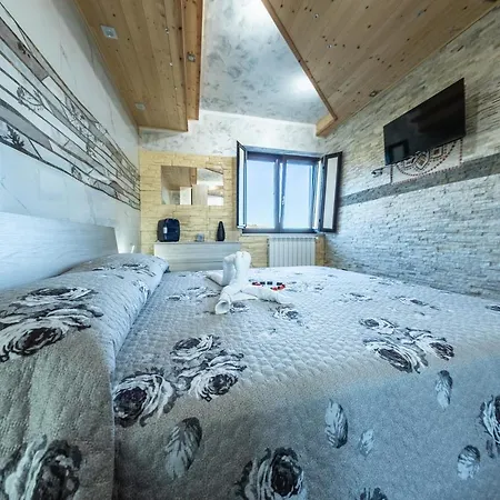 Norman Tower Apartment *