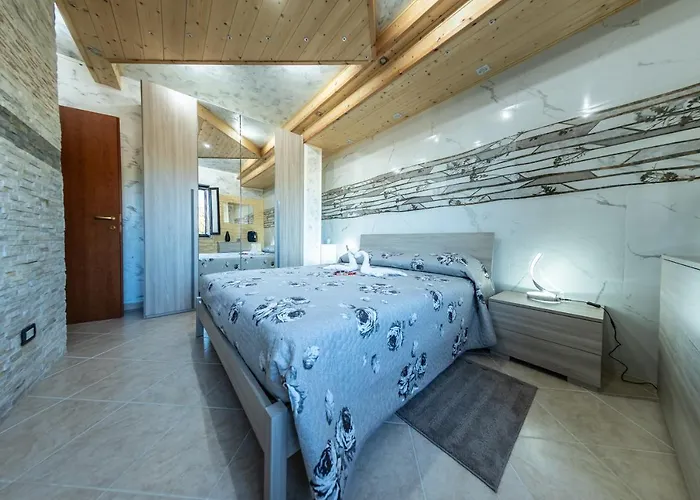 Norman Tower アパート Casalbore